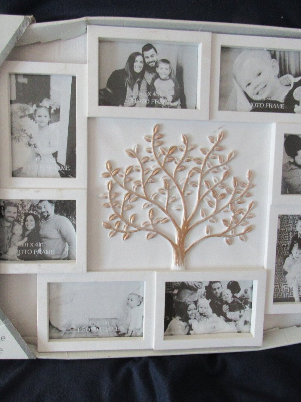 Collage Frame holds 8 Photoes.